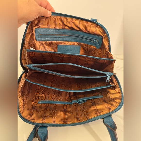 Tignanello Teal Blue Leather Shoulder Handbag - Picture 8 of 9